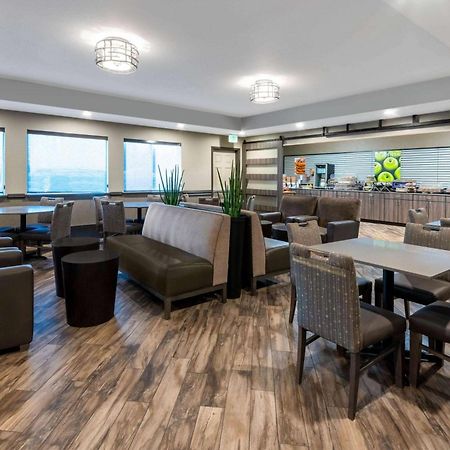 La Quinta By Wyndham Fairbanks Airport Hotel Buitenkant foto