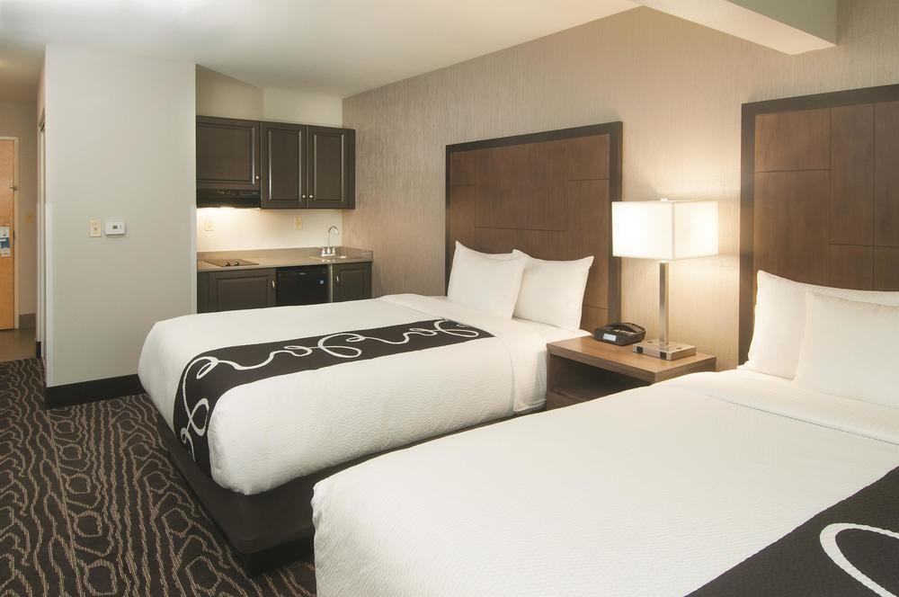 La Quinta By Wyndham Fairbanks Airport Hotel Buitenkant foto