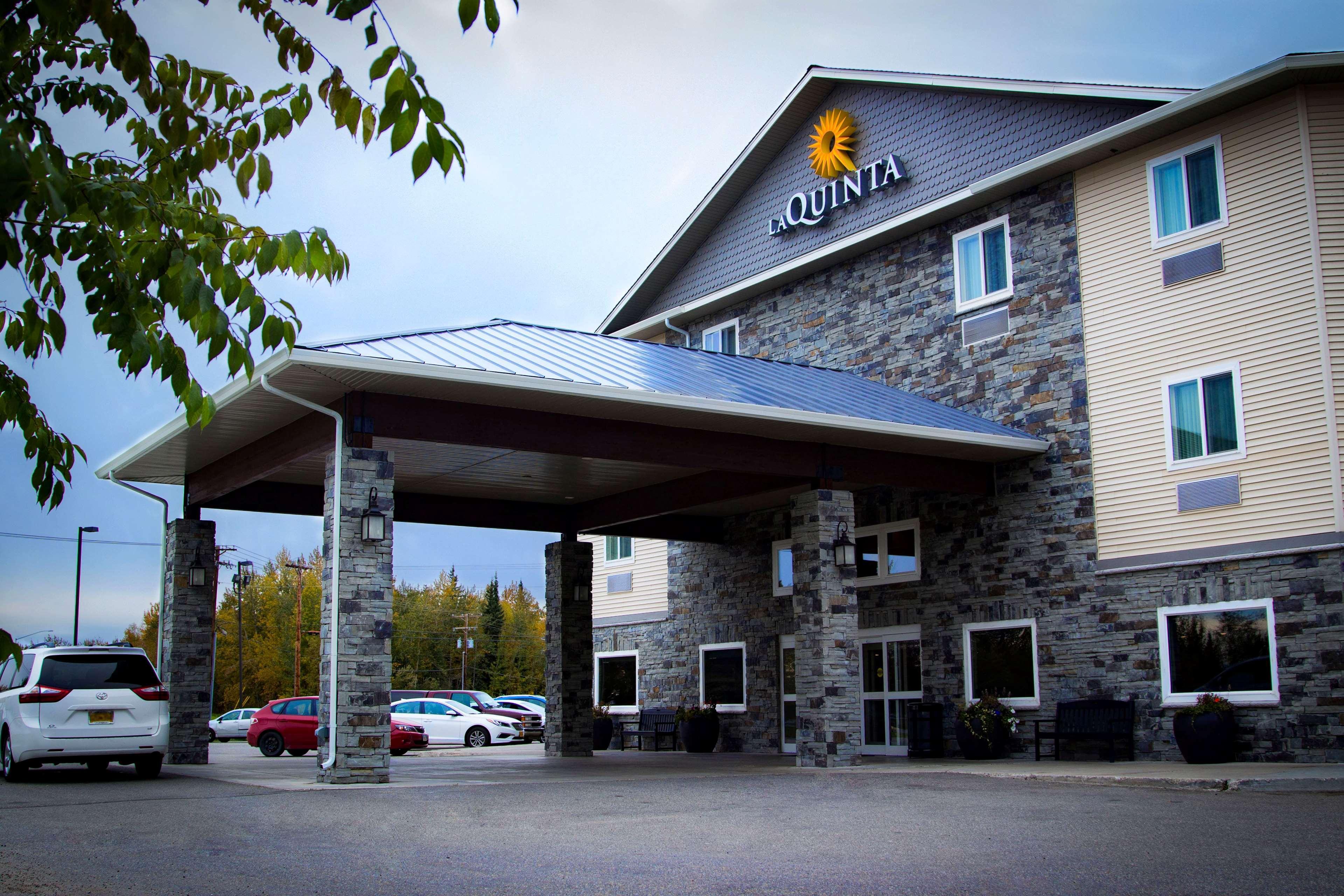 La Quinta By Wyndham Fairbanks Airport Hotel Buitenkant foto