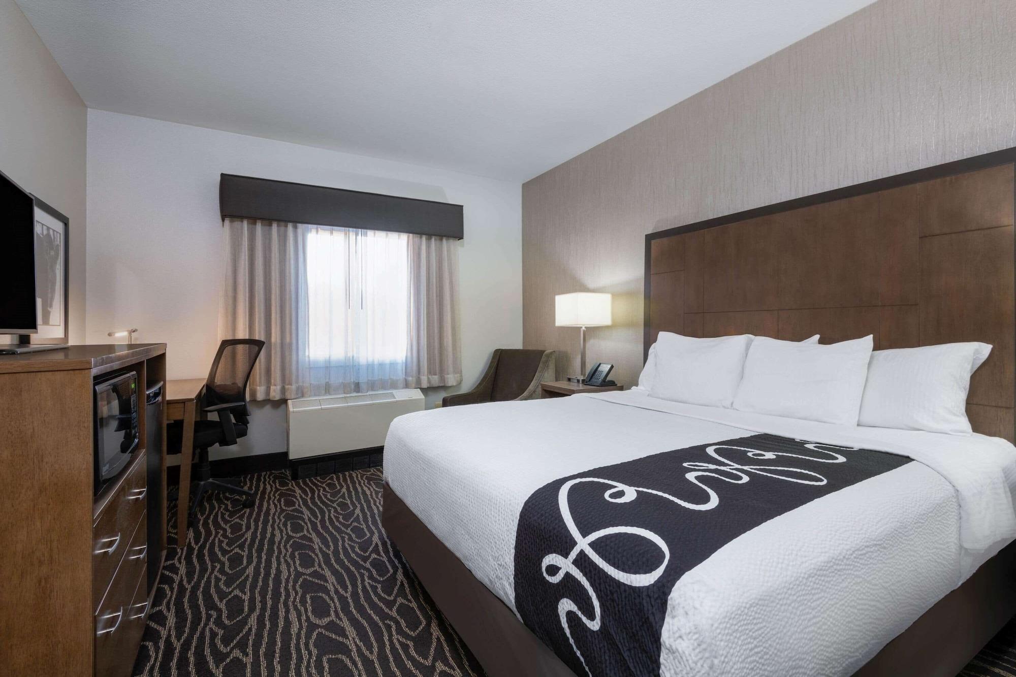 La Quinta By Wyndham Fairbanks Airport Hotel Buitenkant foto