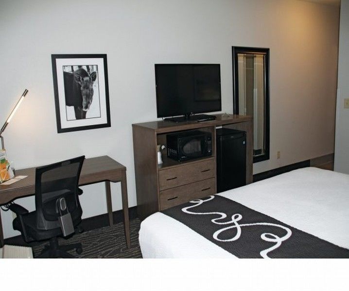 La Quinta By Wyndham Fairbanks Airport Hotel Buitenkant foto