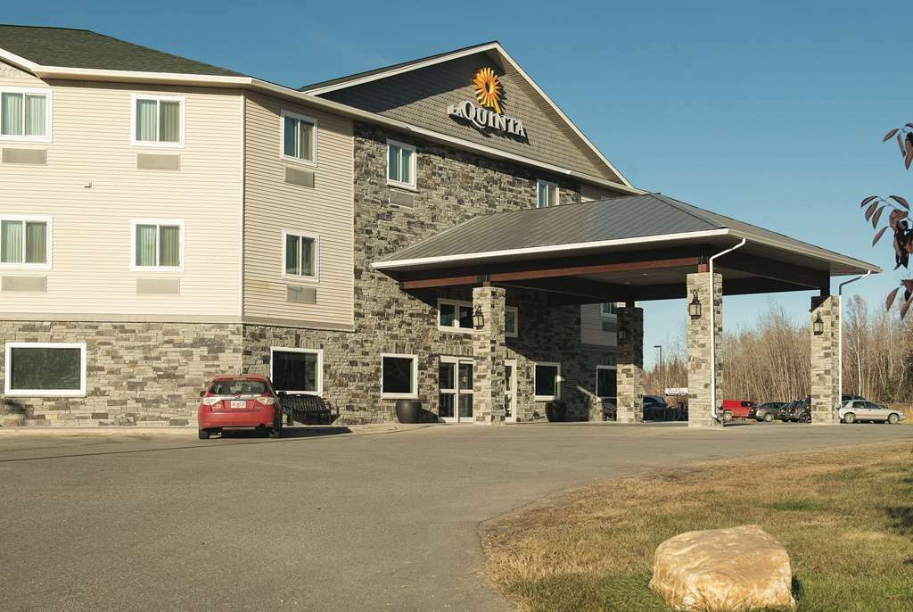 La Quinta By Wyndham Fairbanks Airport Hotel Buitenkant foto